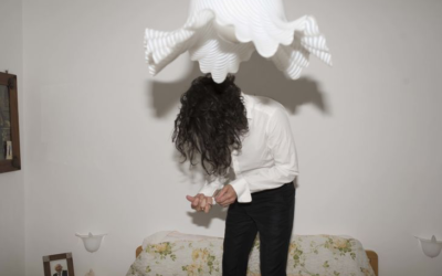 Att gå i kyrkan istället för att söndagsshoppa som en slav under kapitalet eller långsamt dö framför Netflix