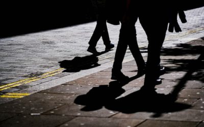 FRÅN BRUSTNA FÖRHOPPNINGAR TILL BRINNANDE HJÄRTAN DEL 1